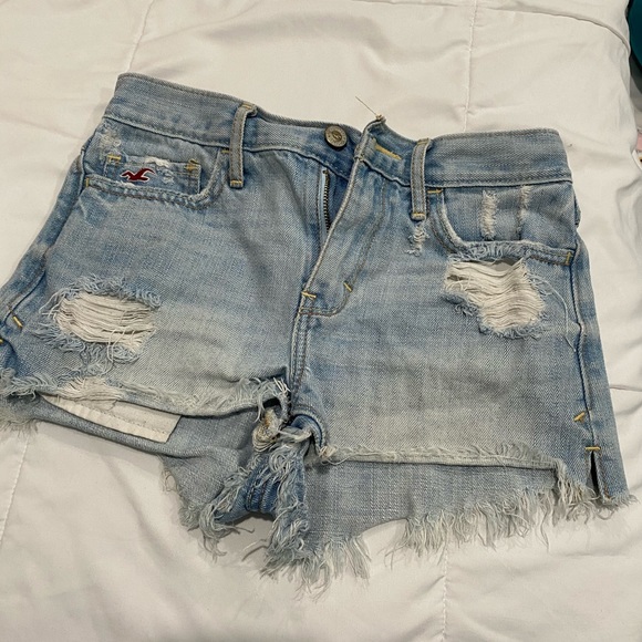 Hollister Pants - Distressed shorts